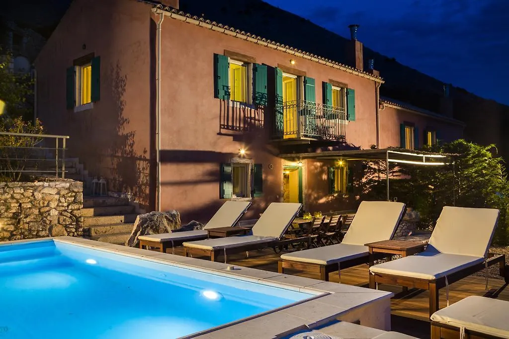 Iconic Villas - Villa Rosa Agia Efimia